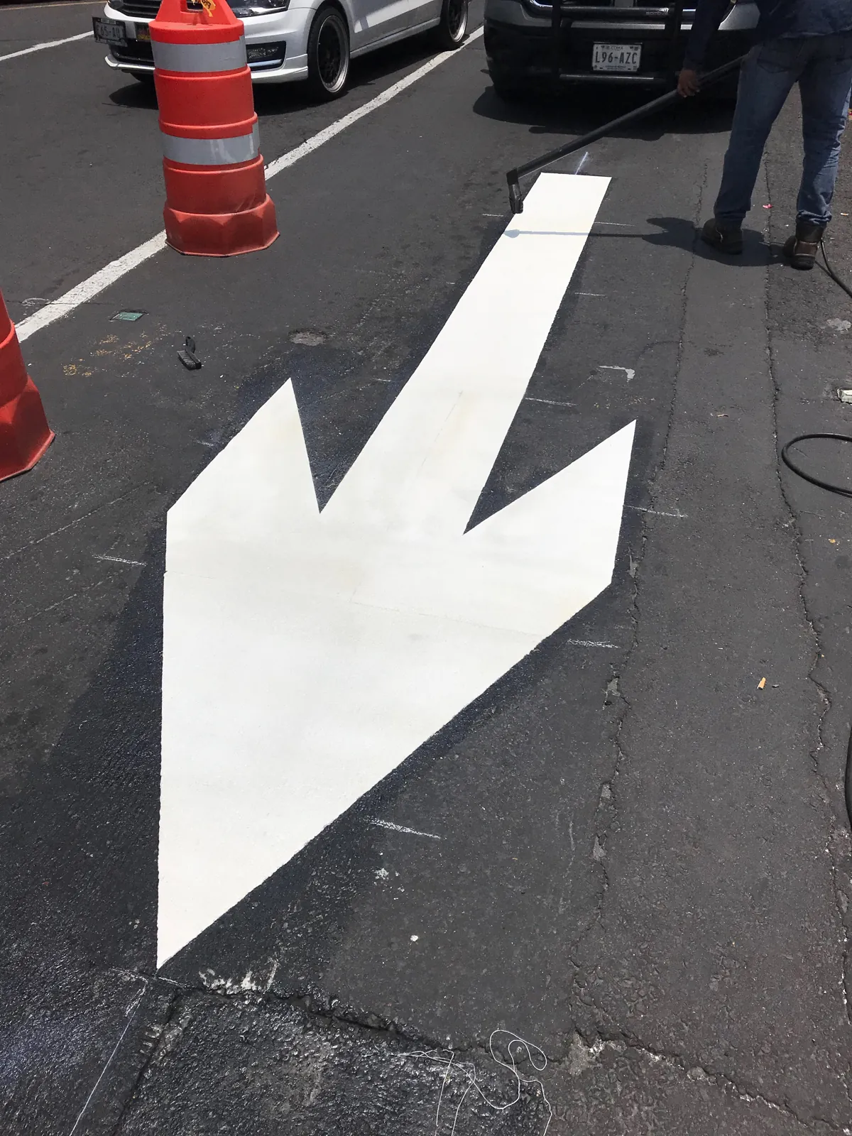 Flecha de termoplástico preformado recién colocada