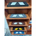 Topes de estacionamiento en la gama de colores disponible