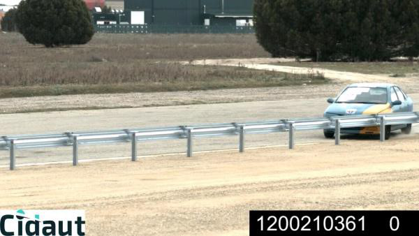 Ensayo TB32 (1200210361): automóvil de 1,500 kg a 110 km/h y 20°