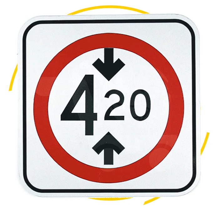 SEÑAL SR-15 (ALTURA LIBRE RESTRINGIDA) (INGENIERIA, ANGULAR, CAL 16, CON ANTIGRAFITI, CIUDAD, 61 X 61 CM)