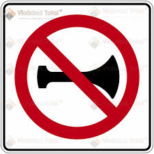 SEÑAL SR-33 (PROHIBIDO EL USO DE SEÑALES ACÚSTICAS)