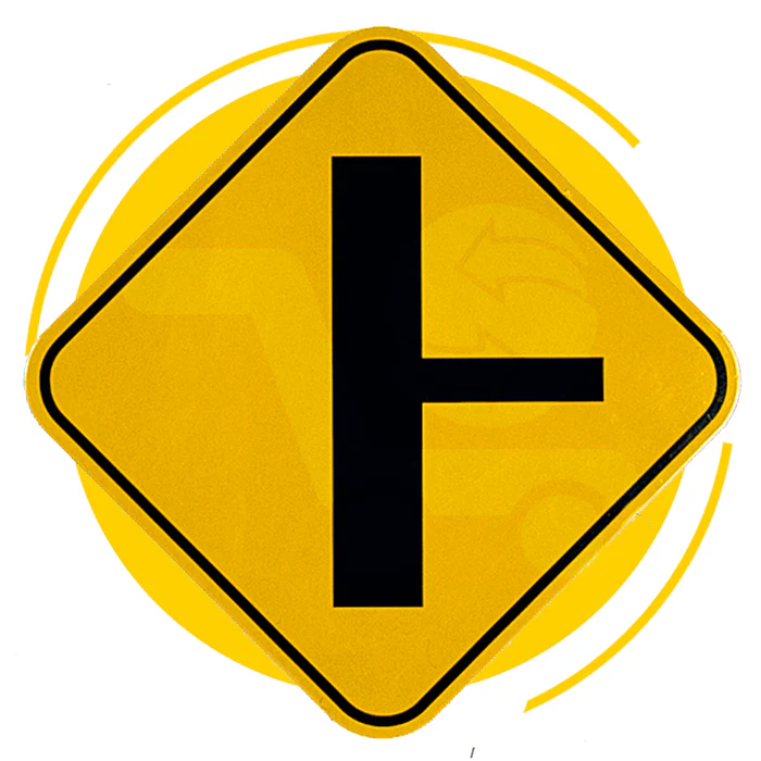 SEÑAL SP-12 (INTERSECCIÓN EN T) (INGENIERIA, ANGULAR, CAL 16, CON ANTIGRAFITI, CIUDAD, 61 X 61 CM)