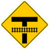 SEÑAL SP-35C (INTERSECCIÓN VIAL EN T SECUNDARIA 
PRÓXIMA A CRUCE CON VIA FÉRREA)