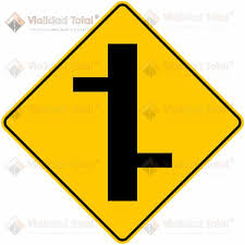 SEÑAL SP-47 (INTERSECCIONES EN T SUCESIVAS)